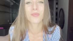 Rebecca de Winter – Passionate Kisses with Mommy